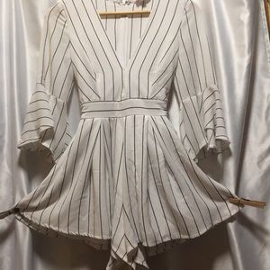 Latiste black and white flowy romper